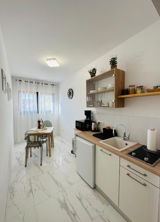 Studio Zara Rovinj Luaran gambar