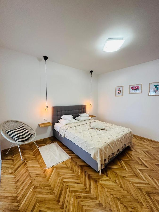 Studio Zara Rovinj Luaran gambar