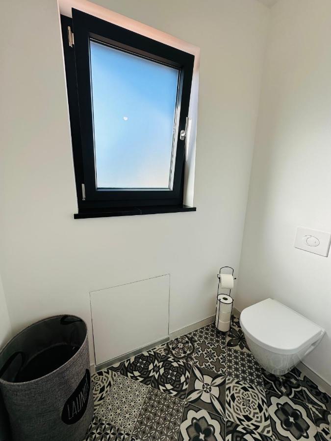 Studio Zara Rovinj Luaran gambar